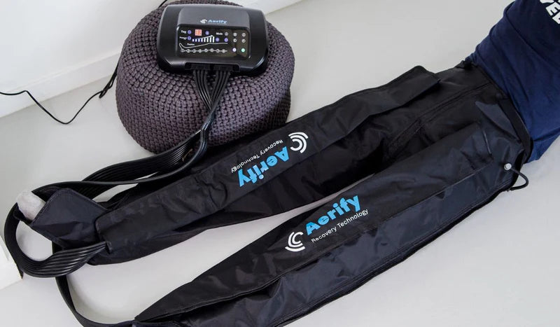 Aerify Standard plug-in compression boots kit with controller and attachments.