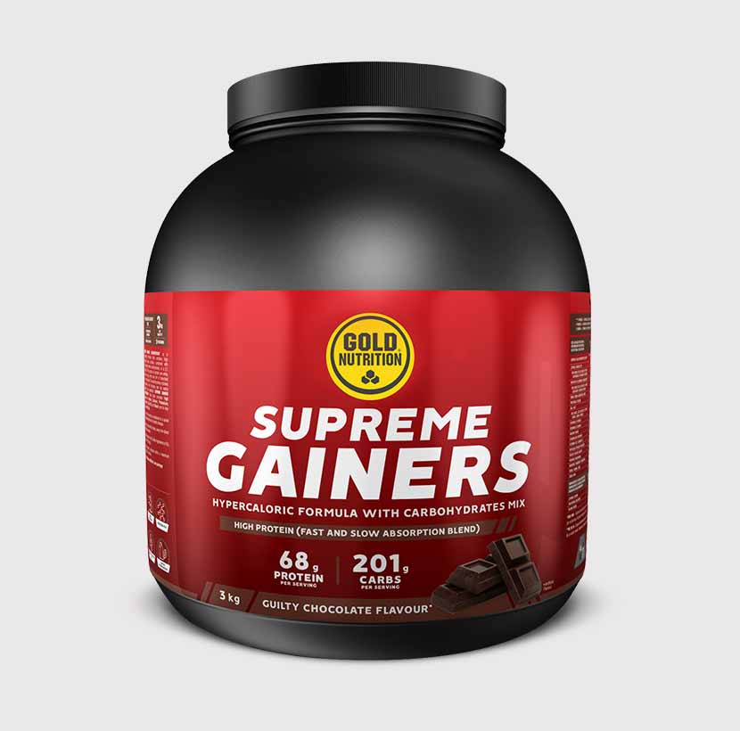 GoldNutrition Supreme Gainers protein and carbohydrate blend tub in vanilla flavour.